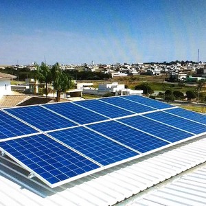 Instalação de sistema de energia solar