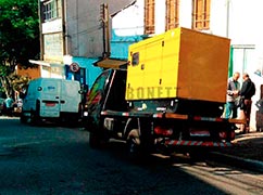 Motor com gerador de energia